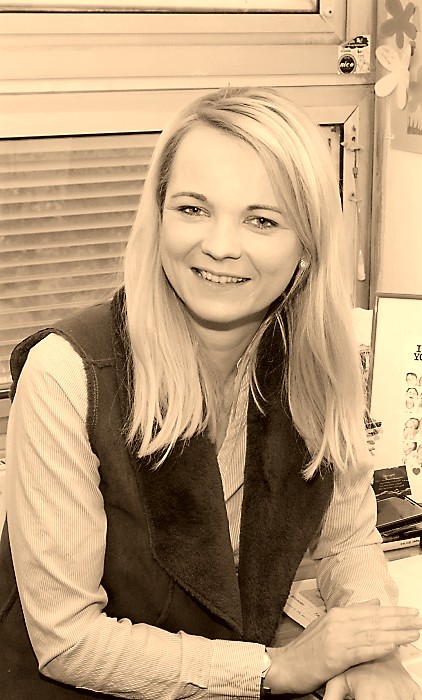 lenka-regrutova.jpg