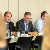 Rektori diskutovali o vecnom zámere pripravovaného vysokoškolského zákona.  Štátny tajomník: Má byť evolučný, nie revolučný