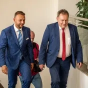 Prešovskú univerzitu navštívili zástupcovia vlády, diskutovali o bezpečnosti na akademickej pôde