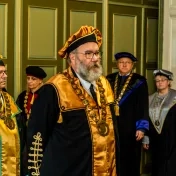 Čestný doktorát Prešovskej univerzity si prevzal významný historik profesor Dienes Dénes (FOTOGALÉRIA)