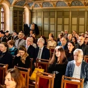 Profesorka Bronislava Kasáčová sa stala nositeľkou čestného doktorátu Prešovskej univerzity (FOTOGALÉRIA)