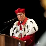 Prešovská univerzita otvorila nový akademický rok inauguráciou rektora