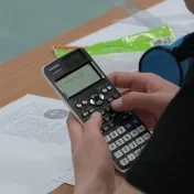 Na univerzite si zmerali sily  najlepší fyzikári stredných škôl
