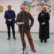 V Univerzitnej knižnici vystavuje svoje diela výtvarníčka Alenis
