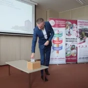 Rektor Kónya obhájil svoj post, univerzitu povedie ďalšie štyri roky