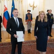 Okruh profesorov sa na univerzite rozrástol