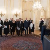 Okruh profesorov sa na univerzite rozrástol
