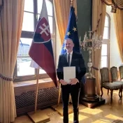 Okruh profesorov sa na univerzite rozrástol
