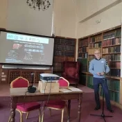 Marek Chmelík z Fakulty zdravotníckych odborov prednášal na University of Cambridge