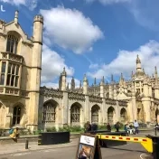 Marek Chmelík z Fakulty zdravotníckych odborov prednášal na University of Cambridge
