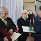 Univerzita ocenila prácu pedagógov, ale aj študentov z radov dobrovoľníkov