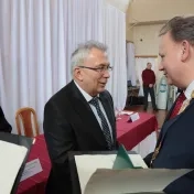 Univerzita ocenila prácu pedagógov, ale aj študentov z radov dobrovoľníkov