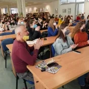 Prezentácia knihy Cudzincov kabát Jonathana Grestyho