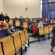 Univerzita spustila kurz slovenského jazyka pre odídencov z Ukrajiny
