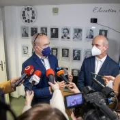 Vďaka unikátnemu prístroju budú študenti Fakulty zdravotníckych odborov simulovať CT vyšetrenie pacientov