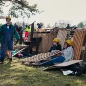 Budúci záchranári zasahovali pri simulovanej hromadnej dopravnej nehode