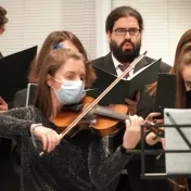 Adventný e-koncert v Univerzitnej knižnici PU