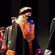 Univerzita otvorila 24. akademický rok s nádejou, že ho v riadnom termíne aj ukončí