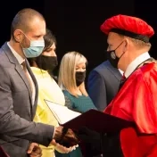 Univerzita otvorila 24. akademický rok s nádejou, že ho v riadnom termíne aj ukončí