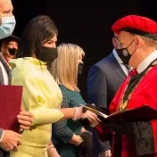 Univerzita otvorila 24. akademický rok s nádejou, že ho v riadnom termíne aj ukončí