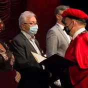Univerzita otvorila 24. akademický rok s nádejou, že ho v riadnom termíne aj ukončí