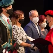 Univerzita otvorila 24. akademický rok s nádejou, že ho v riadnom termíne aj ukončí