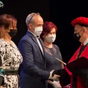 Univerzita otvorila 24. akademický rok s nádejou, že ho v riadnom termíne aj ukončí