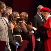 Univerzita otvorila 24. akademický rok s nádejou, že ho v riadnom termíne aj ukončí