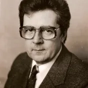 Odišiel univerzitný profesor PhDr. Mikuláš Štec, DrSc.