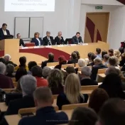 Prof. Kónya opätovne zvolený za rektora
