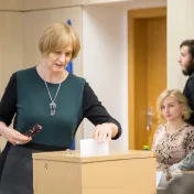 Prof. Kónya opätovne zvolený za rektora
