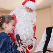Vyše tristo detí sa stretlo s Mikulášom