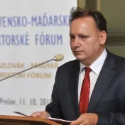 Slovensko-maďarské rektorské fórum
