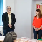 VEDIEŤ VIAC - vzdelávací projekt