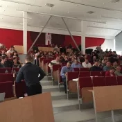 Univerzita hostila odborný seminár v oblasti kriminalistiky