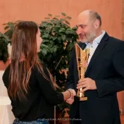 Udeľovanie ocenení hádzanárskym tímom