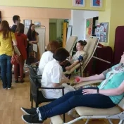 "UNIPÁCI" darovali lásku v krvi