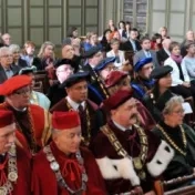 Udelenie titulu  "doctor honoris causa"