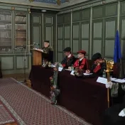 Udelenie titulu  "doctor honoris causa"