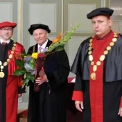 PU  v Prešove udelila čestný doktorát Dr. h. c. Ing. Rudolfovi Schusterovi,  PhD.