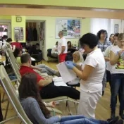 Študentská kvapka krvi