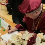 Slávnostné udelenie titulu doctor honoris causa
