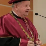 Slávnostné udelenie titulu doctor honoris causa