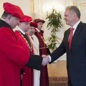 Prezident Andrej Kiska vymenoval nového rektora Prešovskej univerzity v Prešove