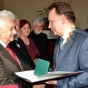 Na Prešovskej univerzite sa odovzdávali medaily