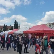 UNIVERZITA MESTU - MESTO UNIVERZITE v obrazoch