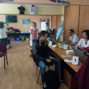 Netiekla prúdom, ale kvapkala s istotou