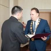 Fotoreport z odovzdávania docentského dekrétu