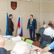 Fotoreport z odovzdávania docentského dekrétu