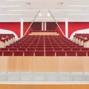 Slávnostné otvorenie komplexne zrekonštruovanej auly